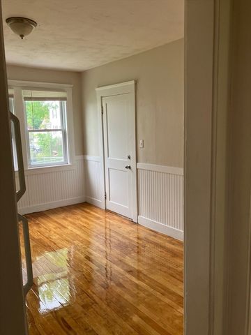 4 Loring Street 1, Worcester, MA 01606