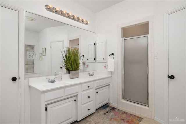 3309 S Mccoll Road, Edinburg, TX 78539