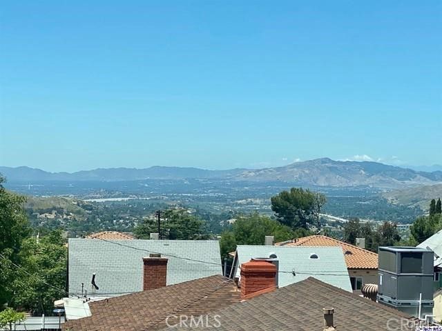 10303 Pinyon Avenue, Tujunga, CA 91042