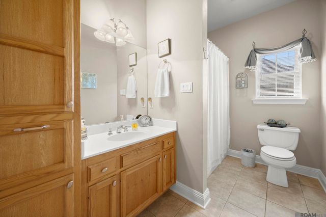 12538 Deerfield Dr, Walker, LA 70785