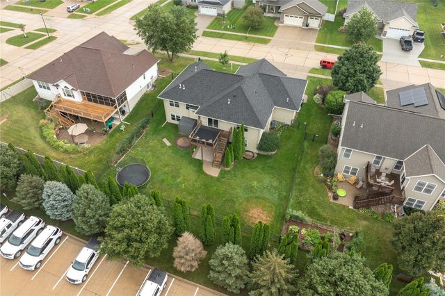 272 Barrington Court, Marion, IA 52302