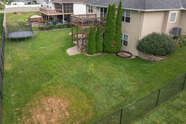 272 Barrington Court, Marion, IA 52302