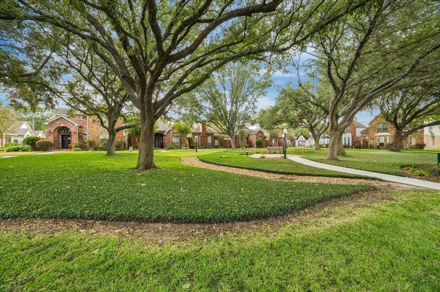 6607 Queensclub Drive, Houston, TX 77069