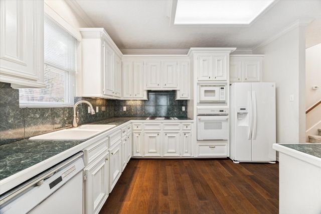 6607 Queensclub Drive, Houston, TX 77069