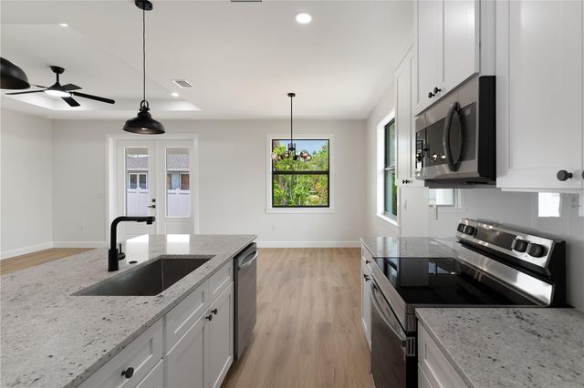 923 CUMBERLAND ROAD, Venice, FL 34293