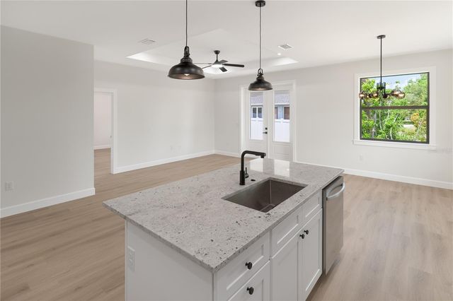 923 CUMBERLAND ROAD, Venice, FL 34293