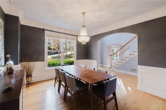 5020 Hickory Hills Drive, Woodstock, GA 30188