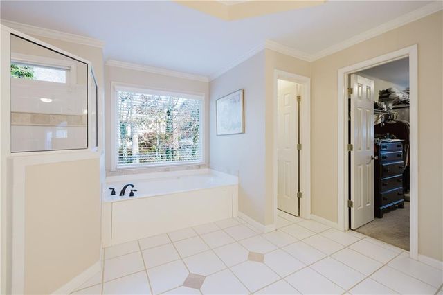 5020 Hickory Hills Drive, Woodstock, GA 30188