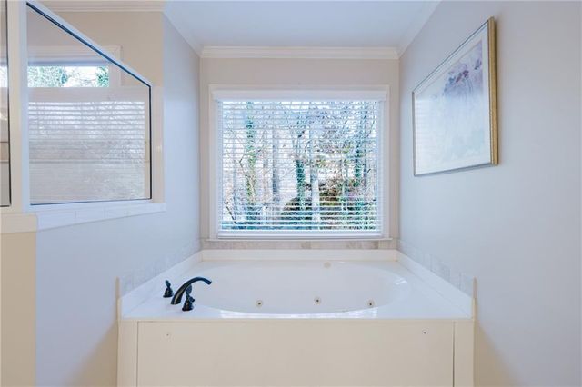 5020 Hickory Hills Drive, Woodstock, GA 30188