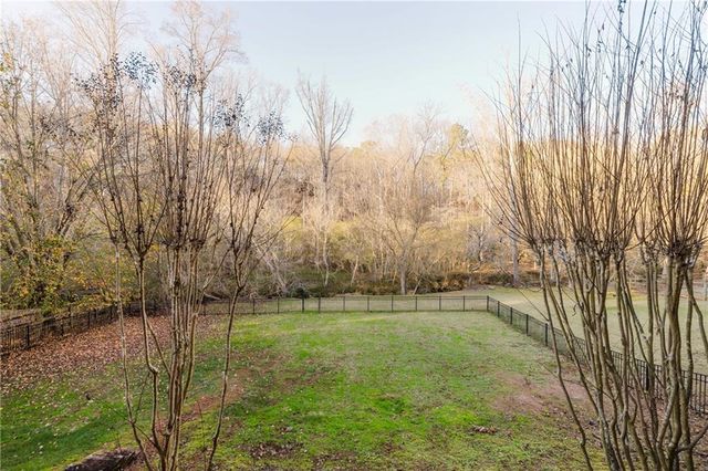 5020 Hickory Hills Drive, Woodstock, GA 30188