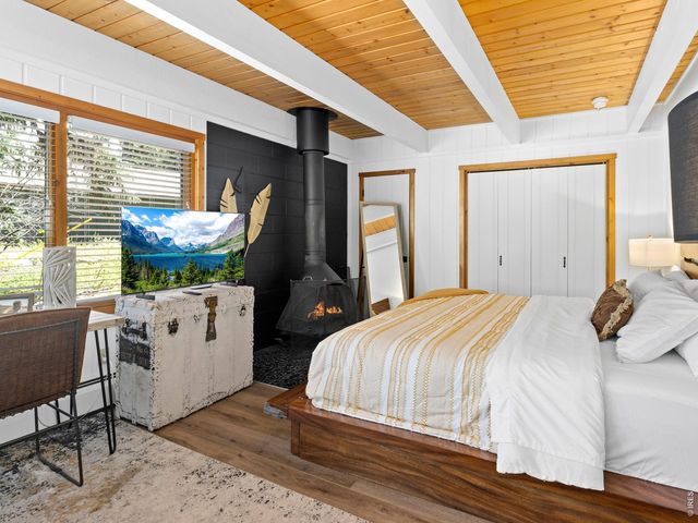 330 Fall River Ln, Estes Park, CO 80517