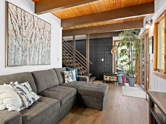 330 Fall River Ln, Estes Park, CO 80517