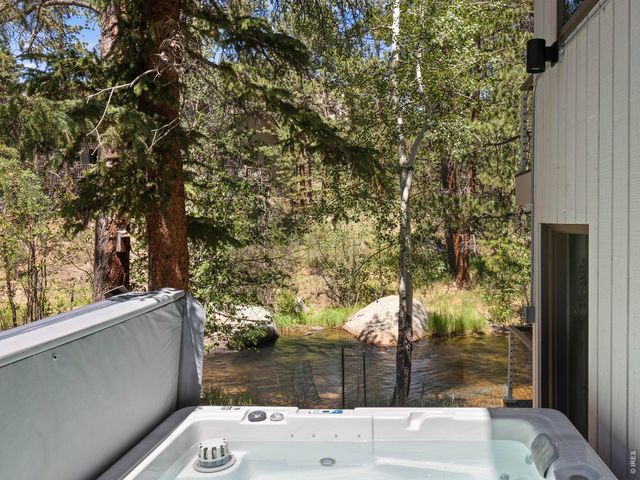 330 Fall River Ln, Estes Park, CO 80517