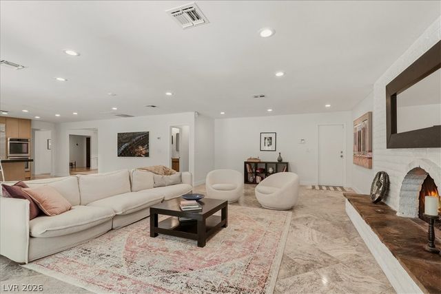 3007 La Mesa Drive, Henderson, NV 89014