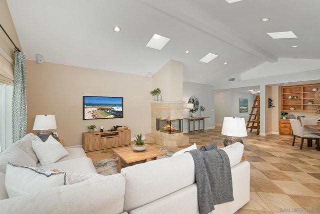 13678 Orchard Gate, Poway, CA 92064