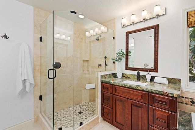 13678 Orchard Gate, Poway, CA 92064