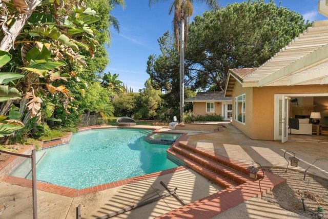13678 Orchard Gate, Poway, CA 92064