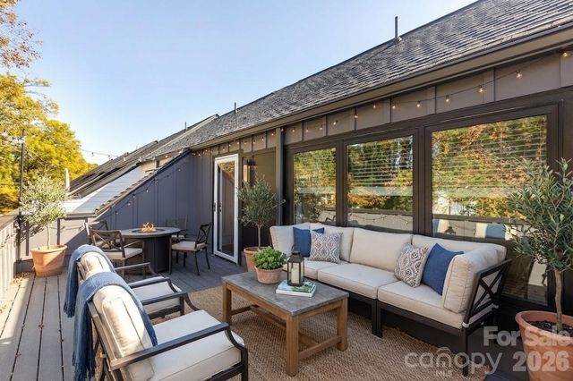 3538 Saker Lane, Charlotte, NC 28211