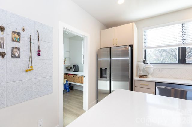 3538 Saker Lane, Charlotte, NC 28211