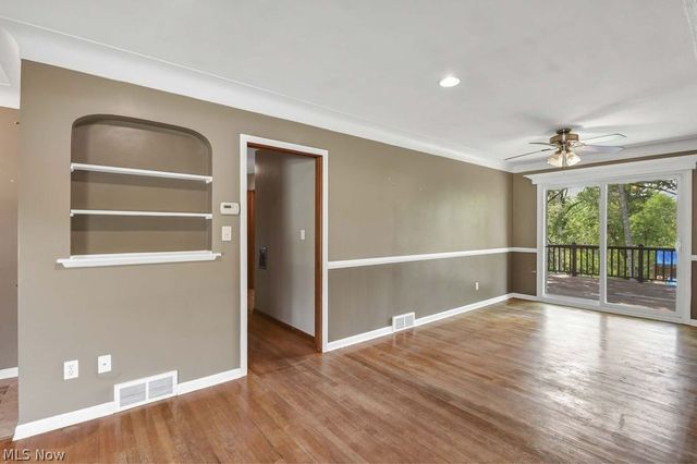 8756 Royalhaven Drive, North Royalton, OH 44133