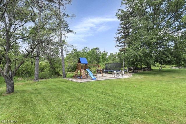 8756 Royalhaven Drive, North Royalton, OH 44133