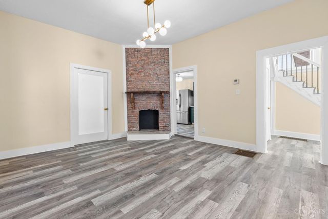 855 Rockdale Avenue, Cincinnati, OH 45229