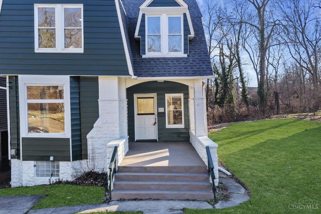 855 Rockdale Avenue, Cincinnati, OH 45229