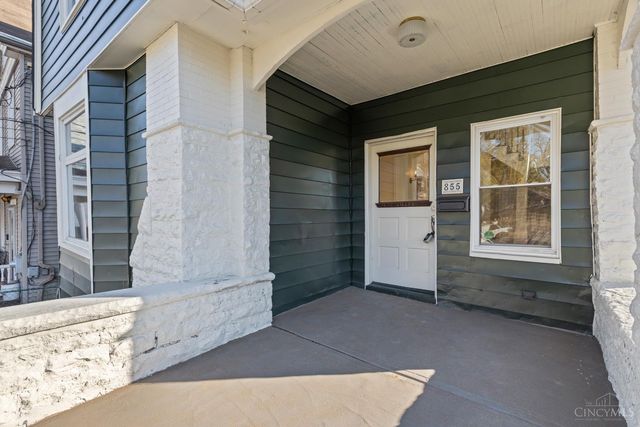 855 Rockdale Avenue, Cincinnati, OH 45229