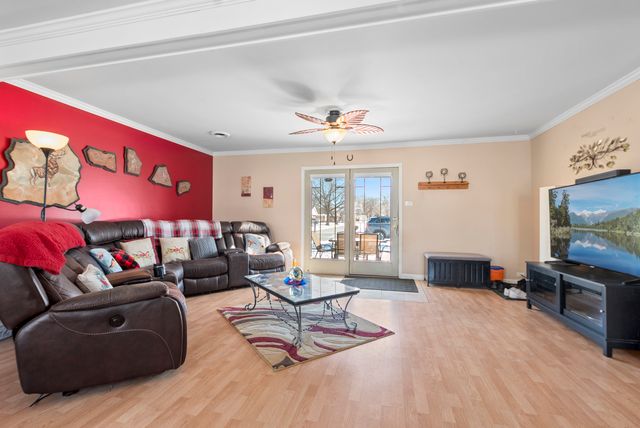 5252 W 89th Street, Oak Lawn, IL 60453