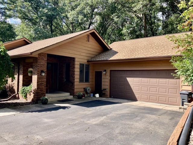 2004 Lehman Street, Eau Claire, WI 54701