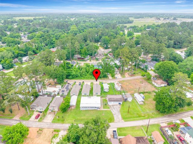 9992 Calendar Street, Willis, TX 77318
