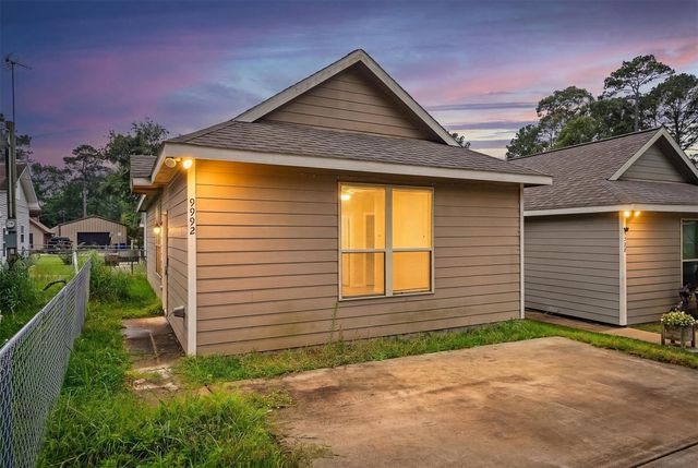 9992 Calendar Street, Willis, TX 77318