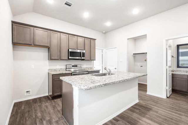 9992 Calendar Street, Willis, TX 77318