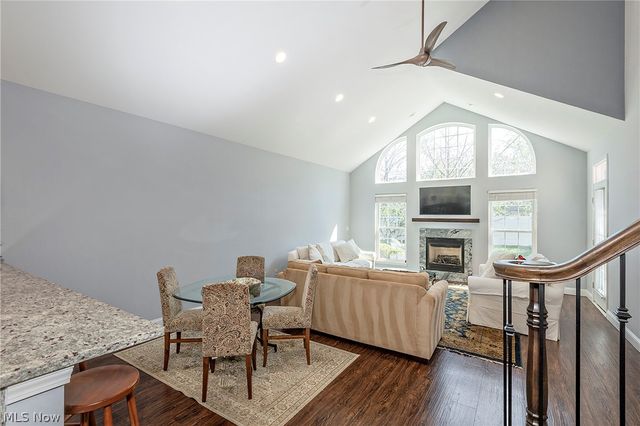 5137 Shepherds Glen 38, Willoughby, OH 44094