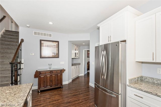 5137 Shepherds Glen 38, Willoughby, OH 44094