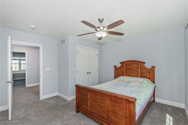 5137 Shepherds Glen 38, Willoughby, OH 44094