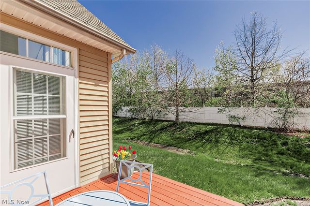 5137 Shepherds Glen 38, Willoughby, OH 44094