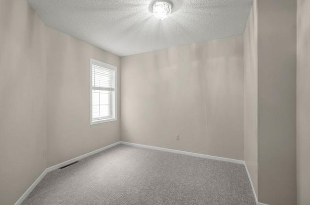 861 Sunrise Drive, Woodbury, MN 55125