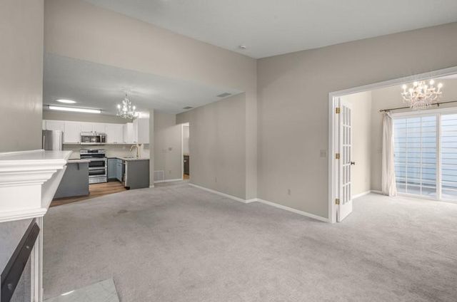 861 Sunrise Drive, Woodbury, MN 55125