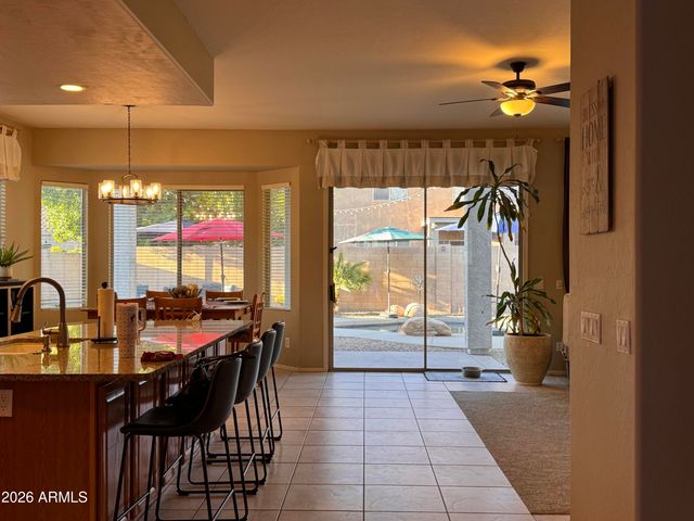320 W LEAH Avenue, Gilbert, AZ 85233