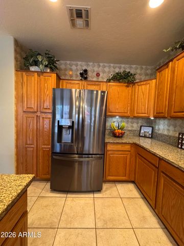 320 W LEAH Avenue, Gilbert, AZ 85233