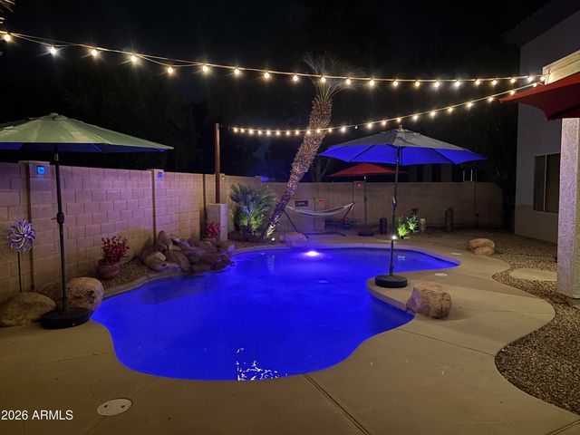 320 W LEAH Avenue, Gilbert, AZ 85233