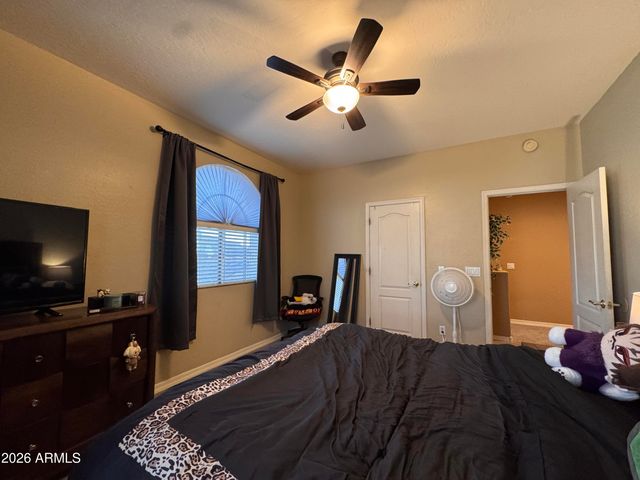 320 W LEAH Avenue, Gilbert, AZ 85233