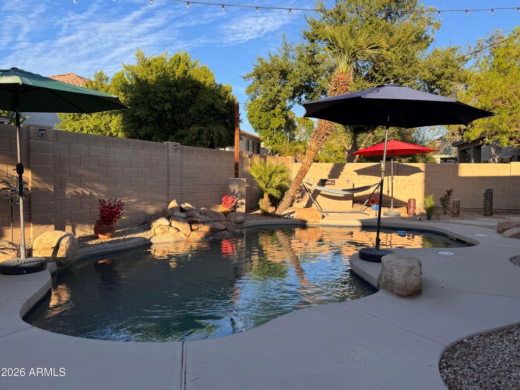 320 W LEAH Avenue, Gilbert, AZ 85233 — photo 4