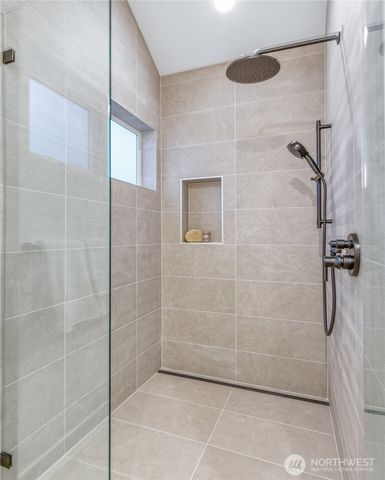 6511 19th Avenue NW, Seattle, WA 98117