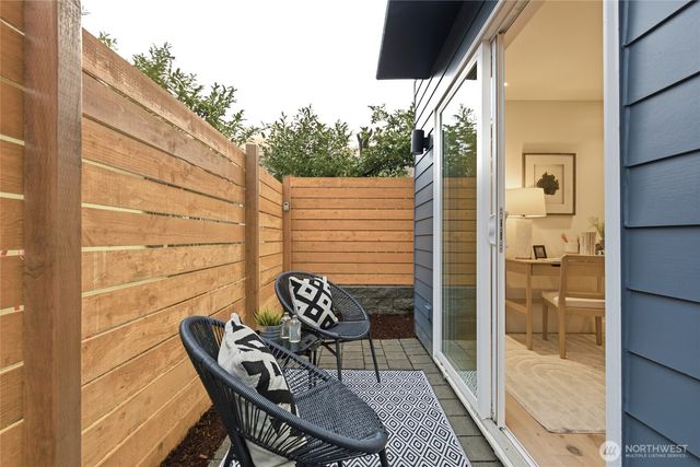 6511 19th Avenue NW, Seattle, WA 98117