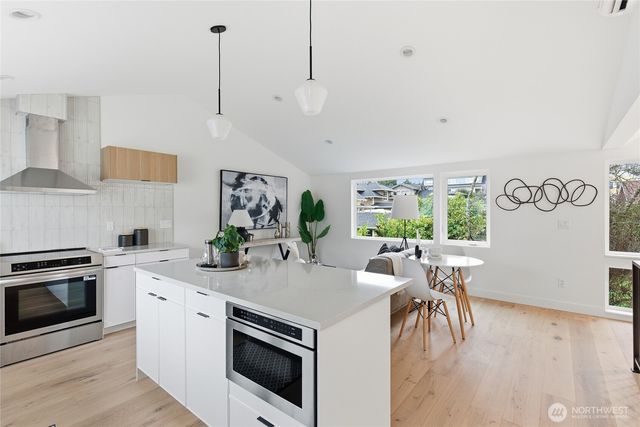 6511 19th Avenue NW, Seattle, WA 98117