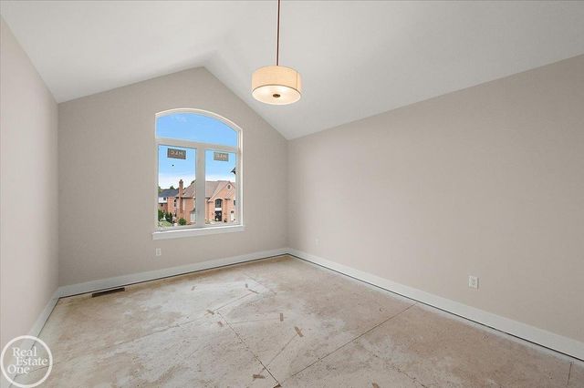 54438 Carrington Drive, Shelby Twp, MI 48316