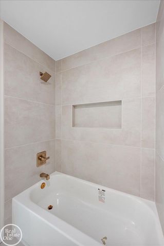 54438 Carrington Drive, Shelby Twp, MI 48316