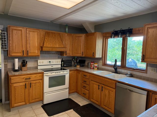 1138 S EL CHAPARRAL AVE, Columbia, MO 65201
